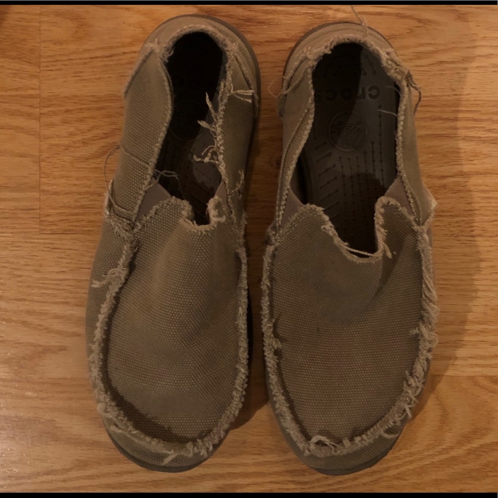 Crocs Santa Cruz Men’s Loafer size 10